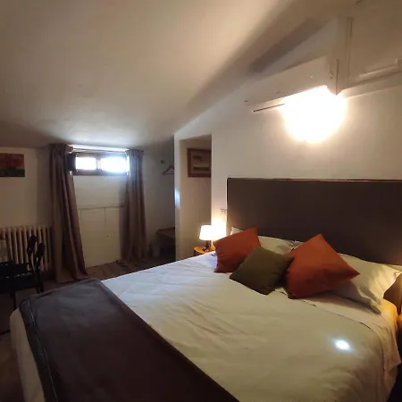 All'archetto Del Terz'ordine Penzion