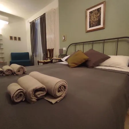 Guest house All'archetto Del Terz'ordine 3*