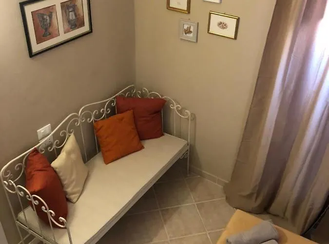 All'archetto Del Terz'ordine Assisi